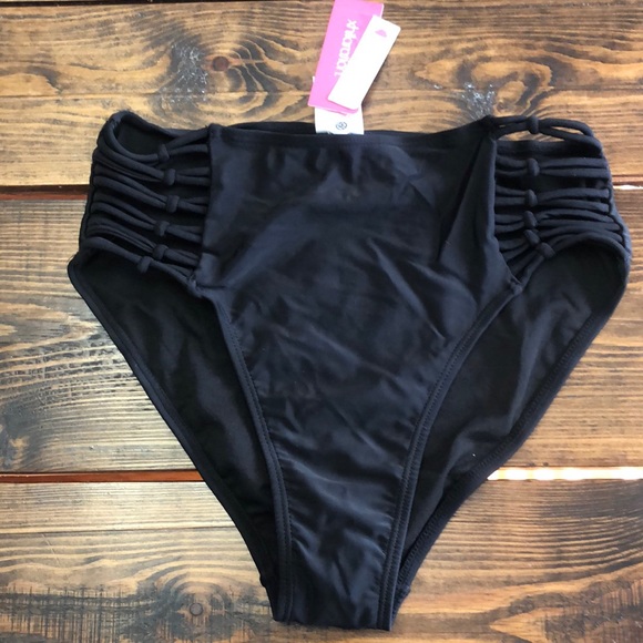 Bathing suit bottoms - Picture 1 of 3
